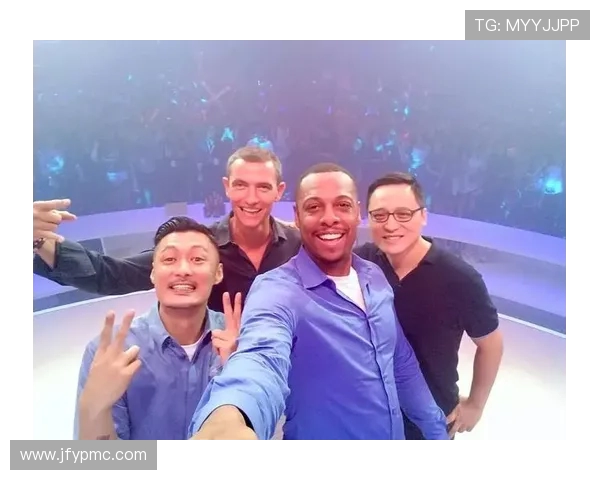 重庆篮球队的团队协作揭秘：巨星背后的默契与拼搏精神