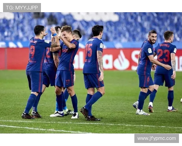 雷奥亚与埃瓦尔激战正酣谁能在这场较量中笑到最后